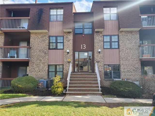 $2,200 | 147 Overlook Court, Unit 1471 | Woodbridge