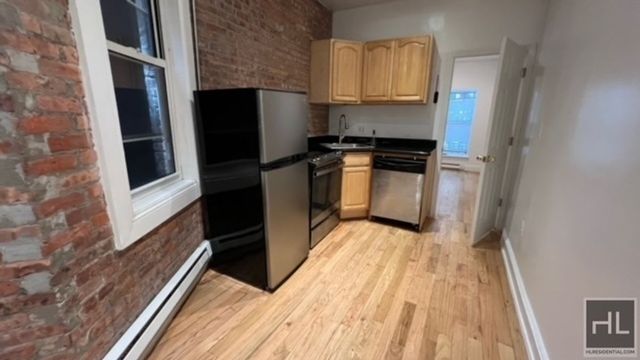 $35,000 | 21 Adelphi Street, Unit 1R | Fort Greene