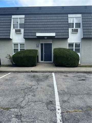 $2,050 | 14 White Gate Road, Unit G | Wappinger