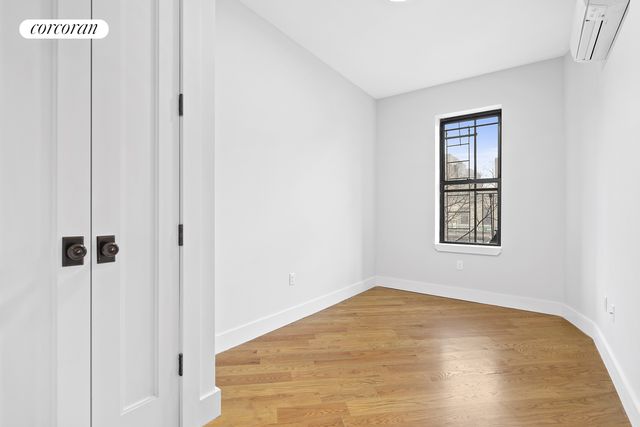 $4,400 | 677 Vanderbilt Avenue, Unit 1C | Prospect Heights