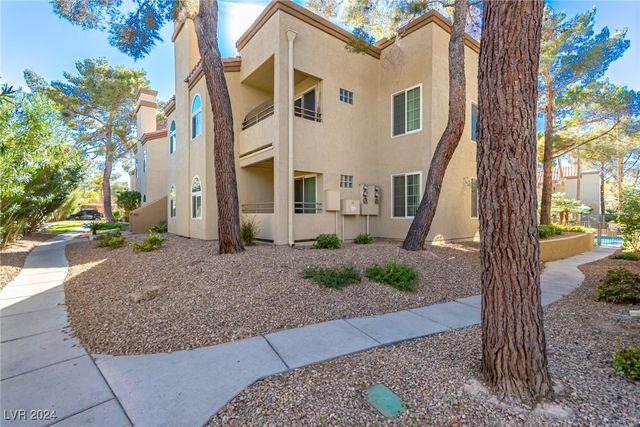 $248,888 | 3145 East Flamingo Road, Unit 2018 | Paradise