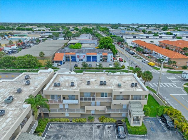 $269,500 | 2610 West 76th Street, Unit 210 | Hialeah