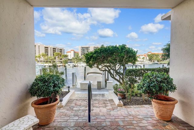 $499,900 | 2687 North Ocean Boulevard, Unit 207G | Northeast Boca Raton