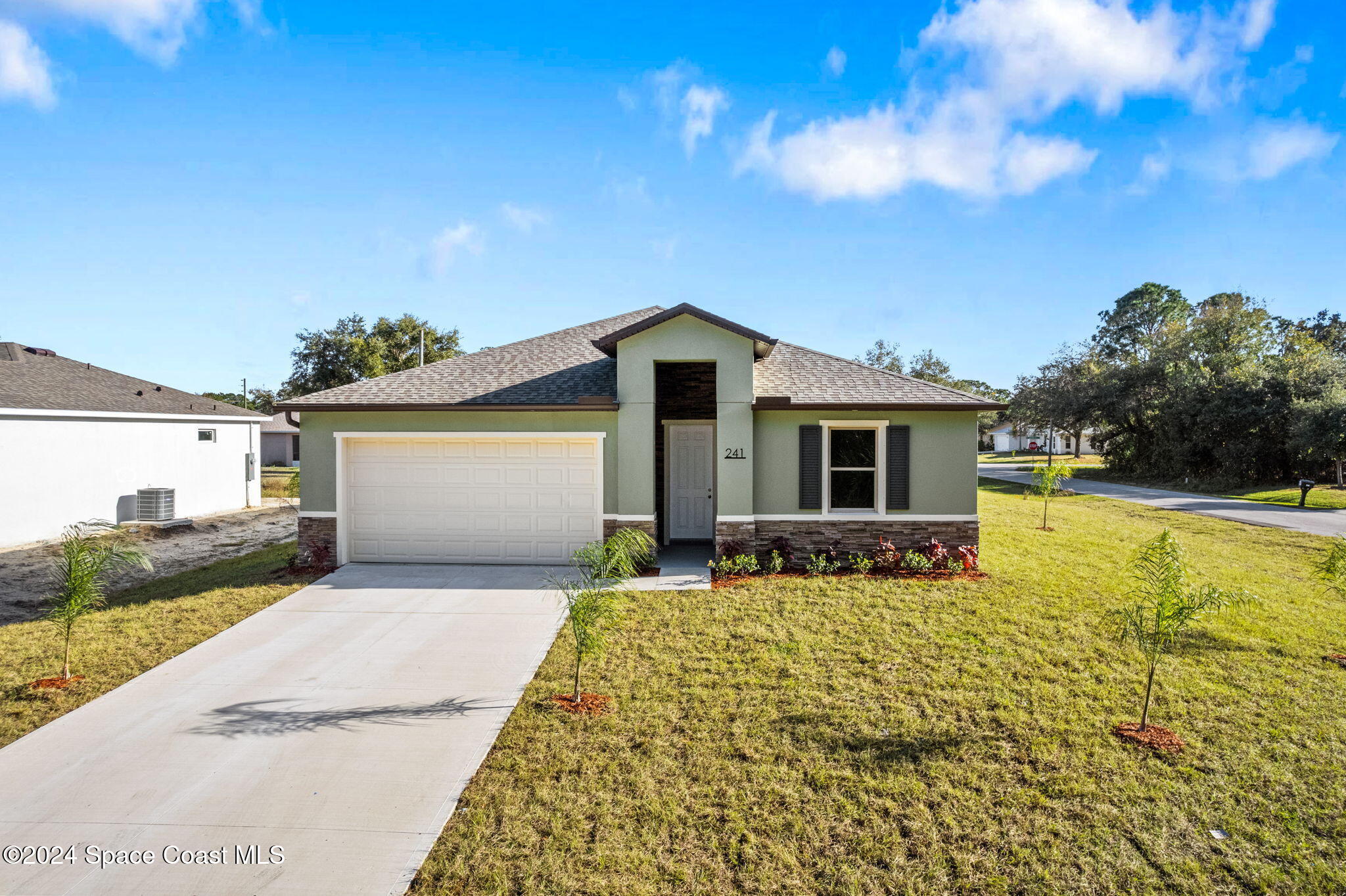 Welcome to 241 Sarah Ave - SW Palm Bay