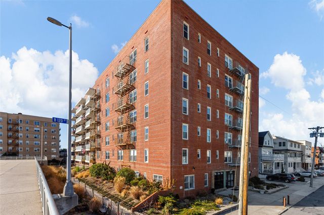 $249,999 | 133 Beach 120th Street, Unit 1E | Rockaway Park