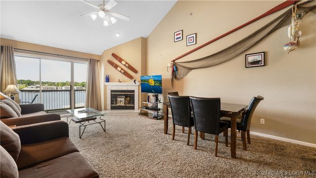 $399,900 | 1481 Ledges Drive, Unit 941 | Osage Beach