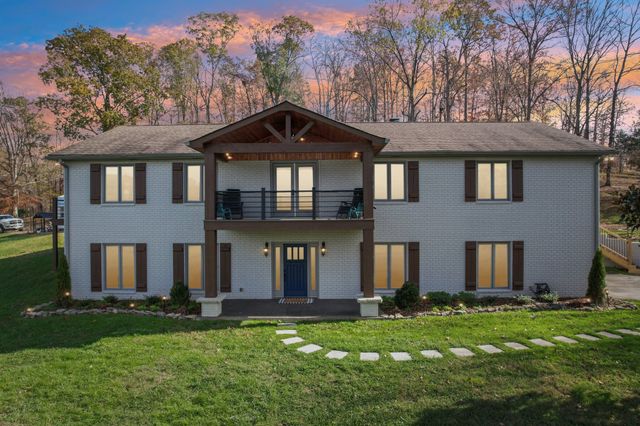 $1,349,000 | 7849 Barnhill Road