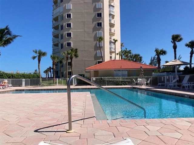 $5,000 | 3870 North Hwy A1A, Unit 304 | Hutchinson Island North