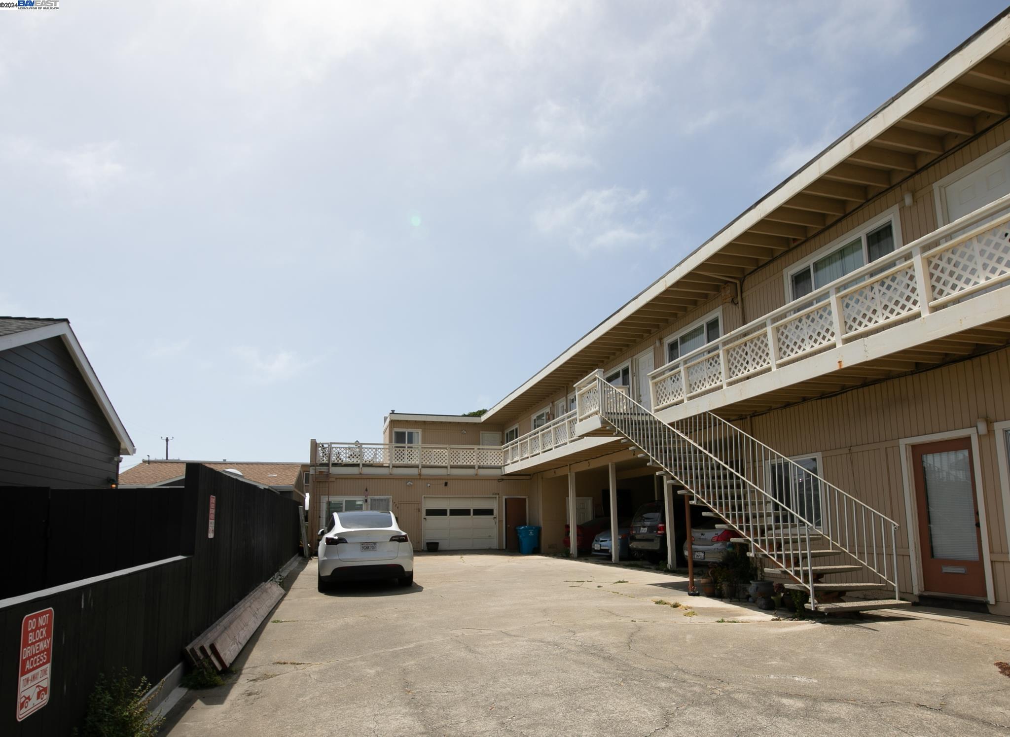 a view of the terrace