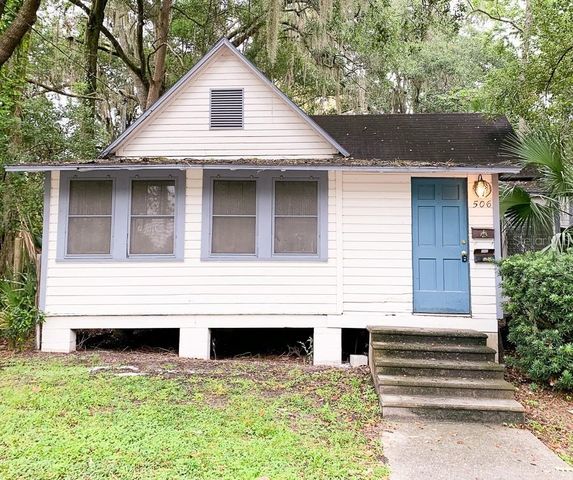 $1,300 | 506 Southeast 4th Avenue, Unit A | Downtown Gainesville