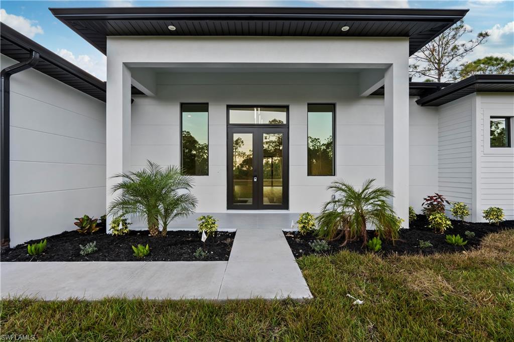 a view of a entryway in front of house