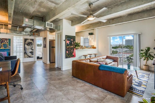 $499,000 | 1605 Pennsylvania Avenue, Unit 501 | Flamingo-Lummus