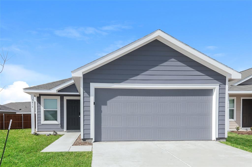 front view of house with a yard