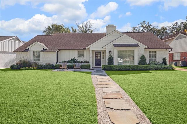 $1,295,000 | 6139 Holly Springs Drive | Briargrove