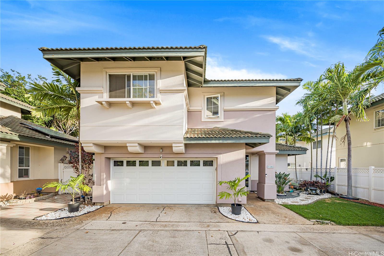 a view of a house with patio