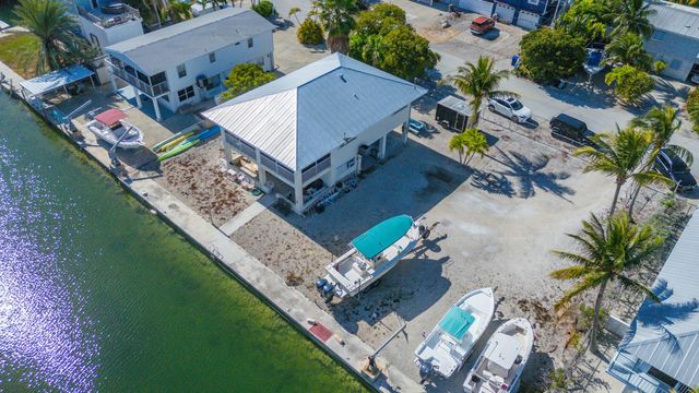 $1,200,000 | 419 Blackbeard Road | Jolly Roger Estates