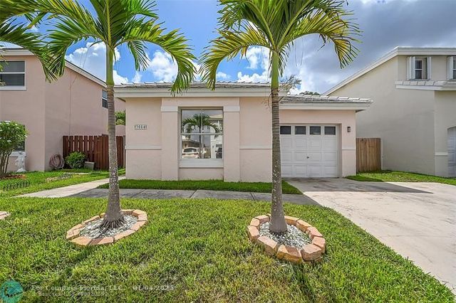 $479,990 | 3084 Lighthouse Place | Coral Bay