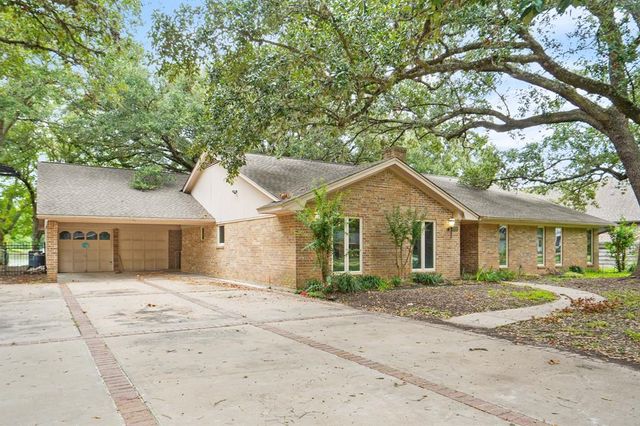 $3,000 | 807 San Marino Street | Sugar Land