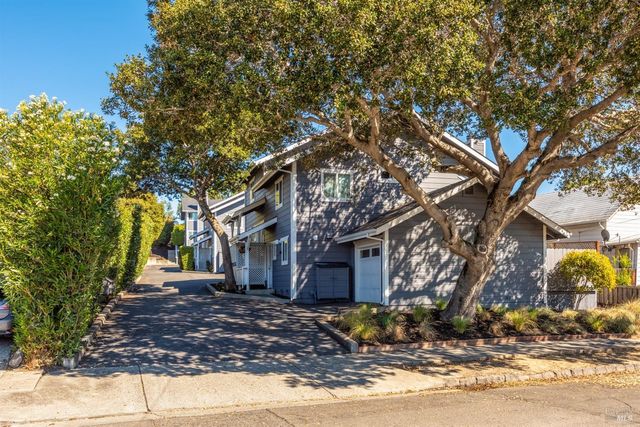 $3,600,000 | 418 Upham Street | Western Petaluma