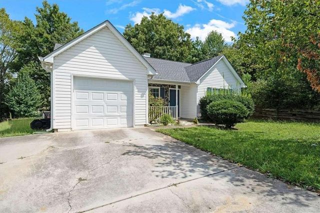 $250,000 | 10632 Pine Forest Lane | Irondale