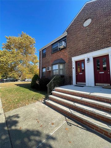 $220,000 | 15-27 159th Street, Unit 620 | Whitestone