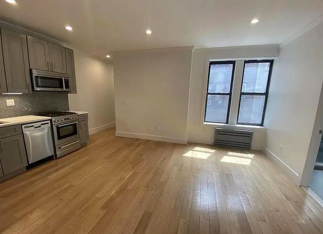 $4,500 | 273 South 2nd Street, Unit 5B | Williamsburg