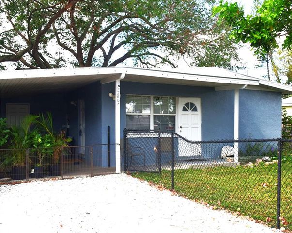 $295,000 | 5804 15th Street West | Bayshore Gardens