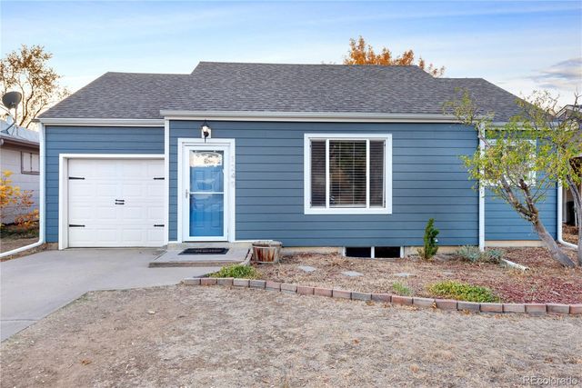 $425,000 | 1249 Lansing Street | Aurora Heights