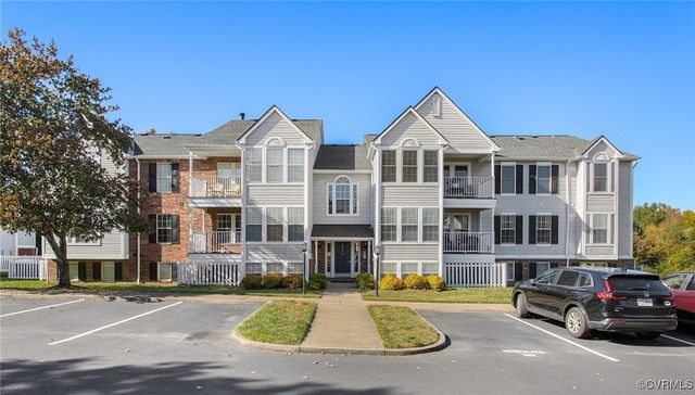 $245,000 | 10213 Wolfe Manor Court, Unit 608 | Glen Allen