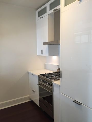 $7,125 | 60 Riverside Boulevard, Unit 916 | Upper West Side