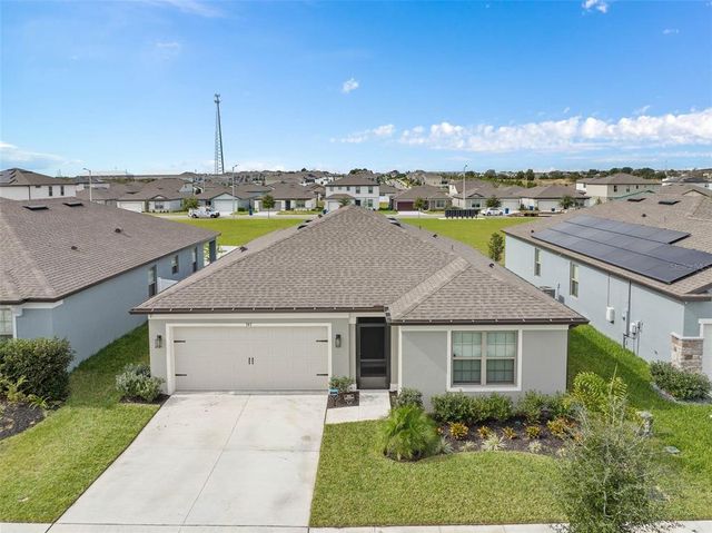 $317,500 | 747 Citrus Isle Drive | Davenport