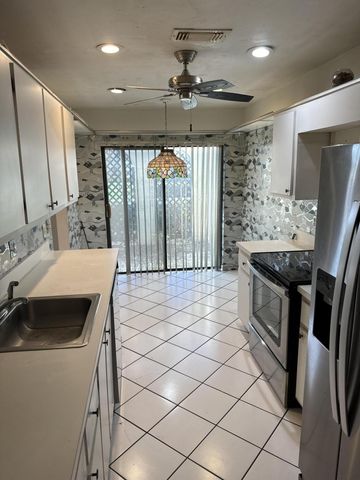 $259,000 | 21864 Arriba Real, Unit 3E | Boca Lago