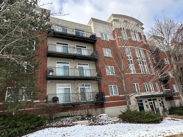 $359,900 | 840 Weidner Road, Unit 504 | Buffalo Grove