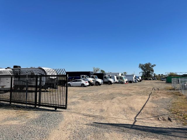 $1,650,000 | 1340 Claire Avenue | Raley Industrial Park