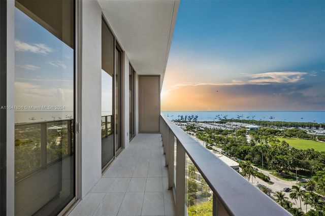 $2,499,000 | 2655 South Bayshore Drive, Unit 1505 | The Grove