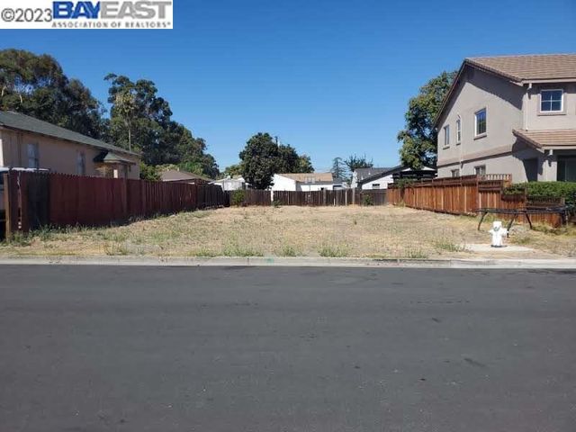 Pittsburg, CA Homes for Sale - Pittsburg Real Estate | Compass