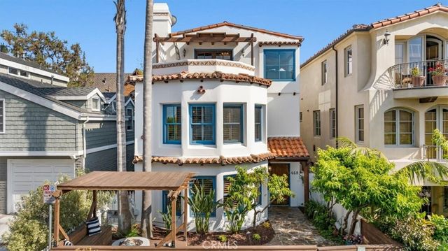 $3,899,000 | 468 31st Street | Manhattan Beach Sand