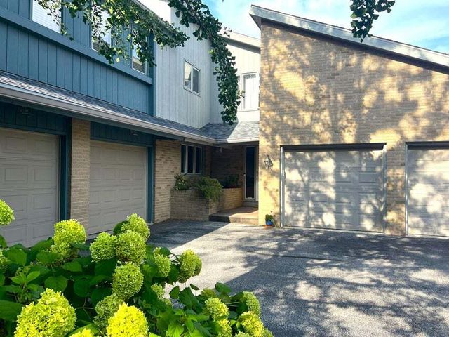 $429,900 | 1114 Aspen Court, Unit B | Kohler