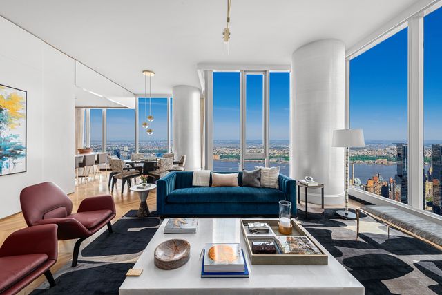 $18,852,000 | 217 West 57th Street, Unit 81W | Midtown Central