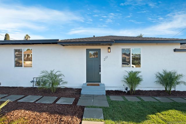 $675,000 | 211 East California Avenue | Vista