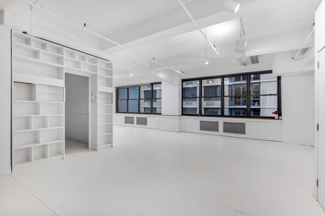 $3,500,000 | 335 West 38th Street, Unit 4 | Hudson Yards