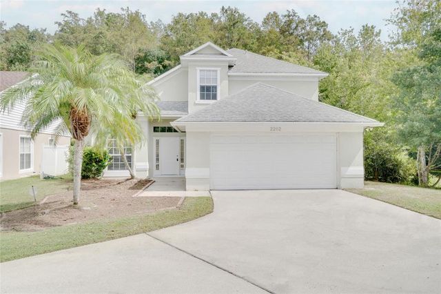 $409,900 | 2262 Stonehedge Loop | Lakeside Estates