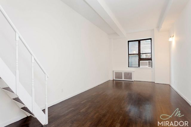 $3,500 | 43 West 16th Street, Unit 10F | Flatiron