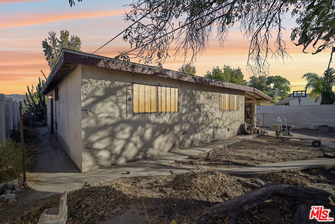 a backyard of a house