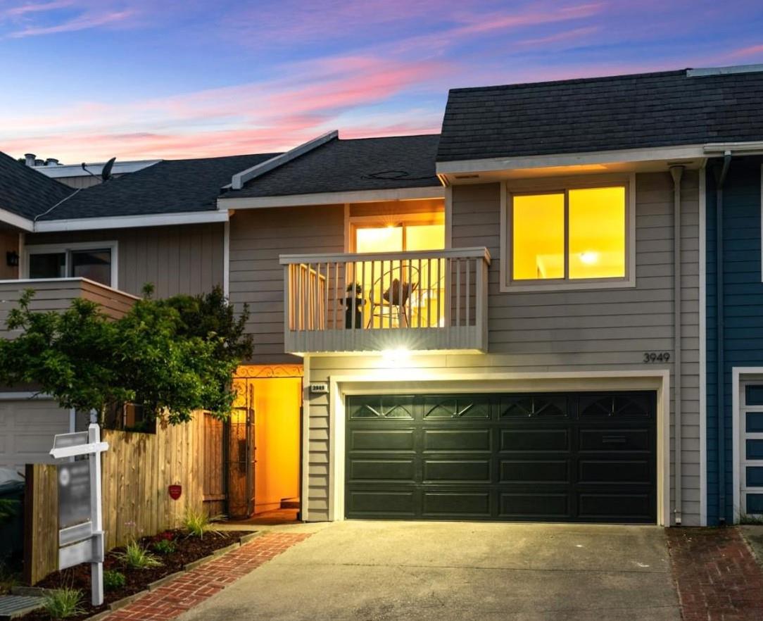 a house view with a outdoor space