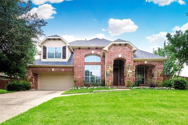 $789,800 | 2112 Brenham Drive | Hidden Creek