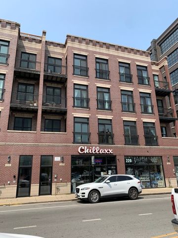 $4,100 | 218 North Halsted Street, Unit 4 | West Loop