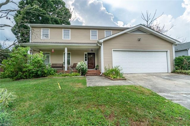 $335,900 | 507 Gretchen Court | Quaker Acres