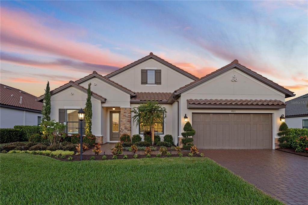 Front Exterior of home.