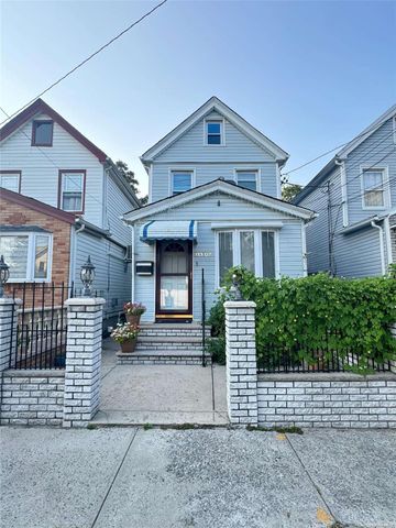 $725,000 | 133-07 Linden Boulevard | South Ozone Park